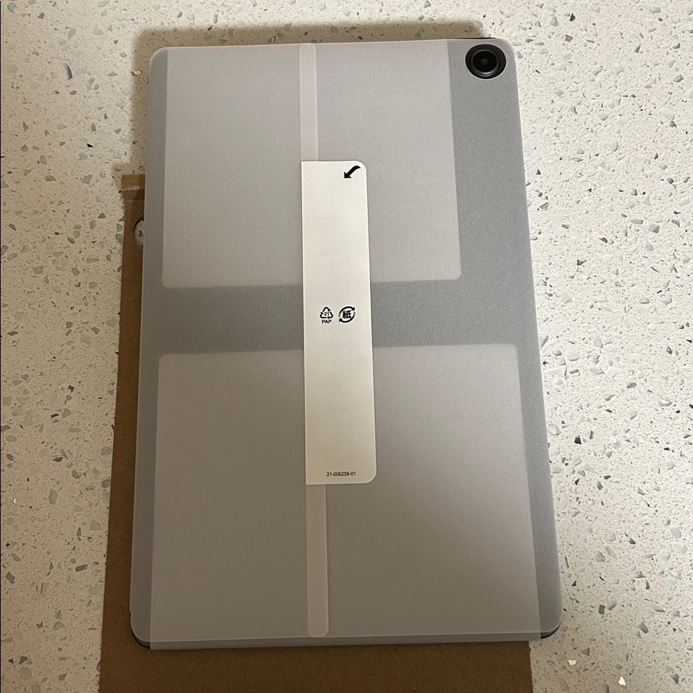 Amazon Fire Max 11 Tablet - Charcoal - Picture 3 of 3